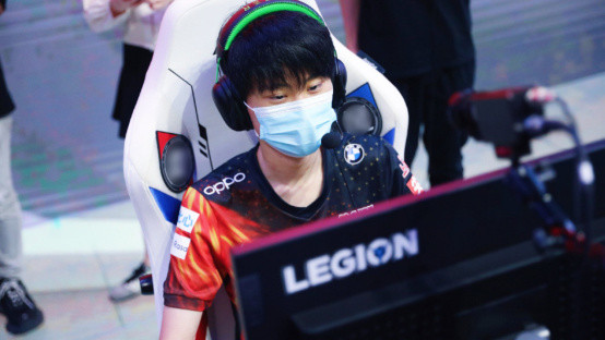 义上的争冠 义上的争冠